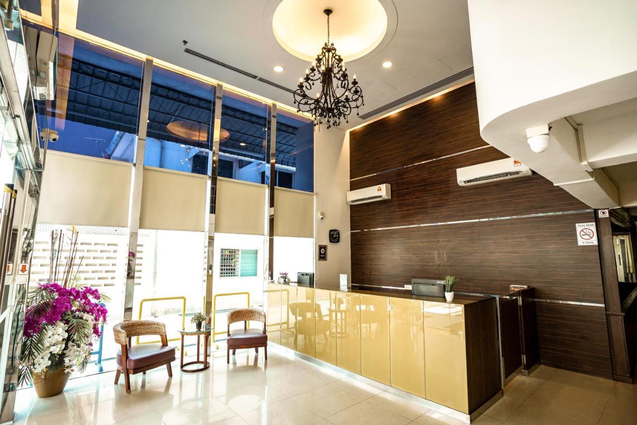 Pp Hotel By Moxy George Town Exteriör bild