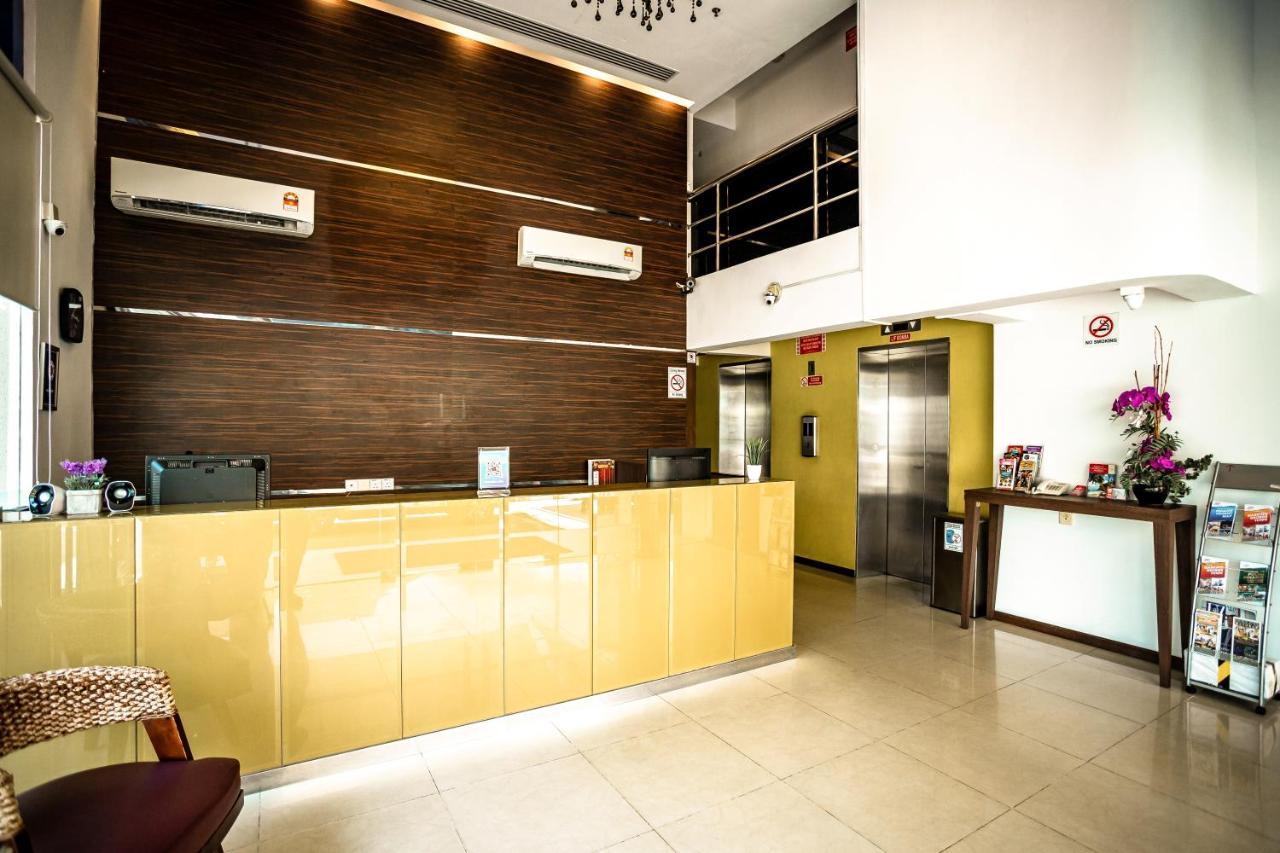 Pp Hotel By Moxy George Town Exteriör bild